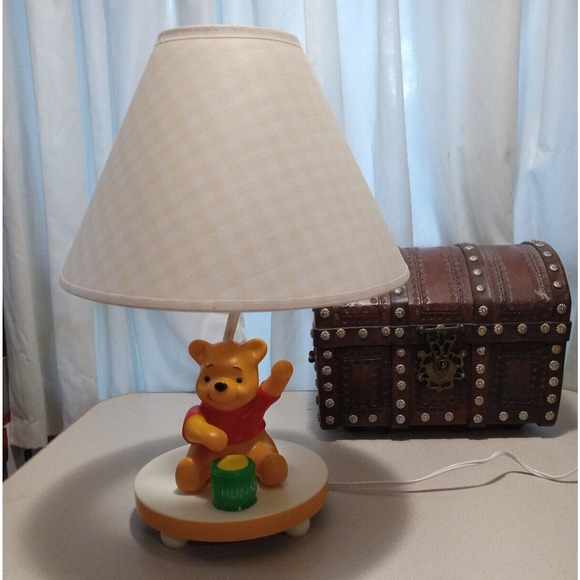 VTG 1980s Sears Disney Winnie The Pooh Nursery Lamp w/ Hunny Pot - Great Condion